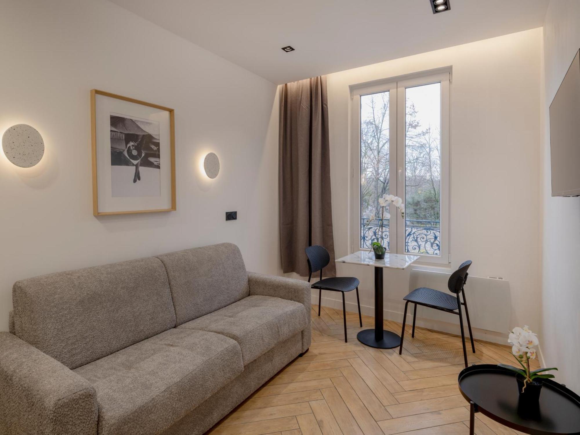 Pretty Studio In Pantin Luaran gambar